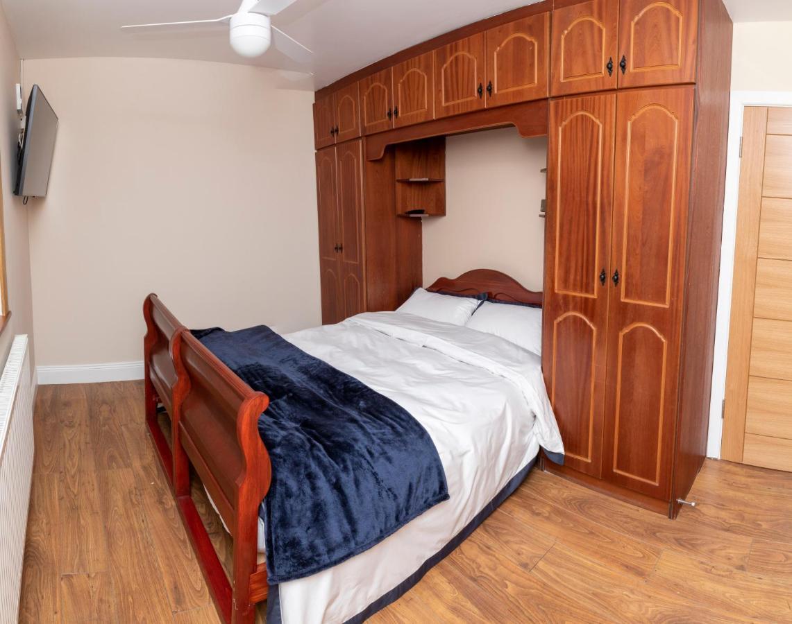 3 Bed Renovated Cottage Carramore Lake, Belmullet บัลลินา ภายนอก รูปภาพ